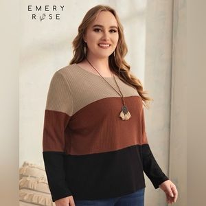 Emery Rose XXL long sleeve sweater